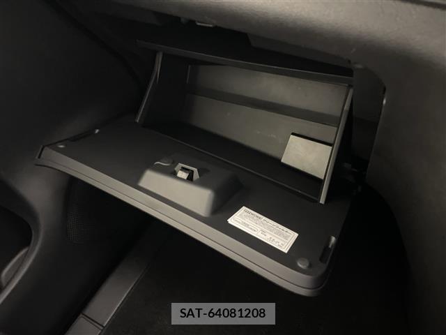 Nissan SERENA 2019 8926629-1