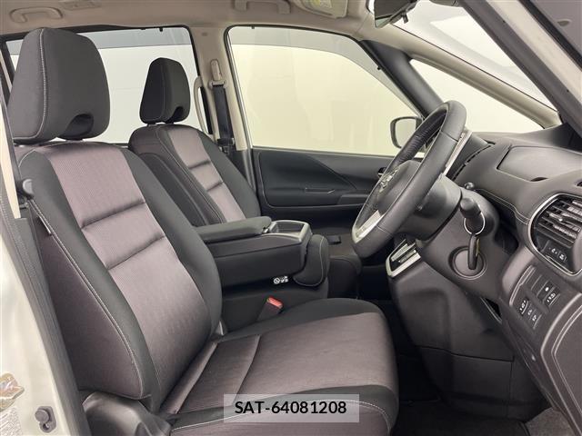 Nissan SERENA 2019 8926629-5