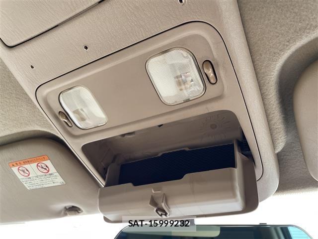 Toyota LAND CRUISER 2000 8910636-3