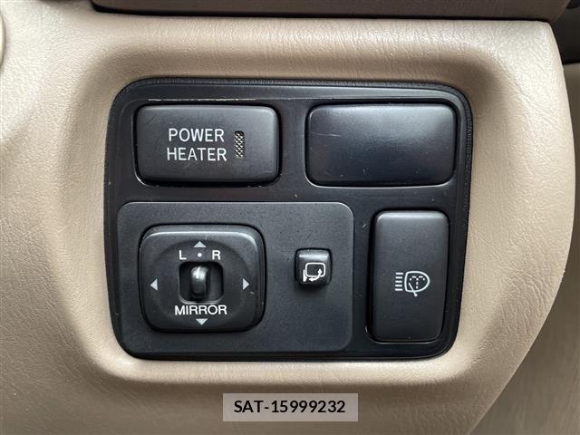 Toyota LAND CRUISER 2000 8910636-4