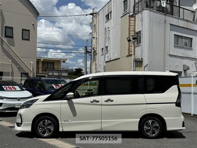 Nissan SERENA 2022 8671796-5