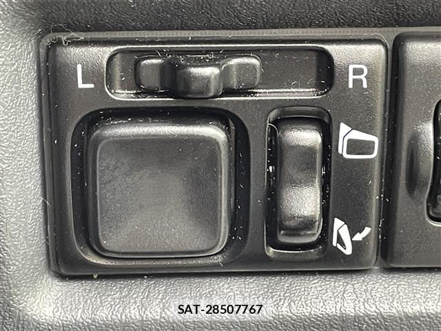 Suzuki JIMNY 2018 8748684-1