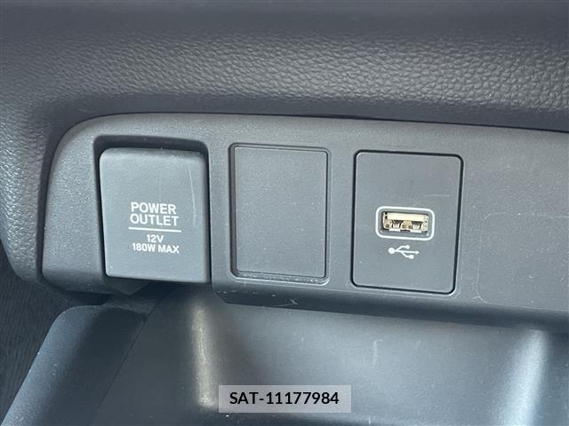 Honda FIT 2023 8921856-3