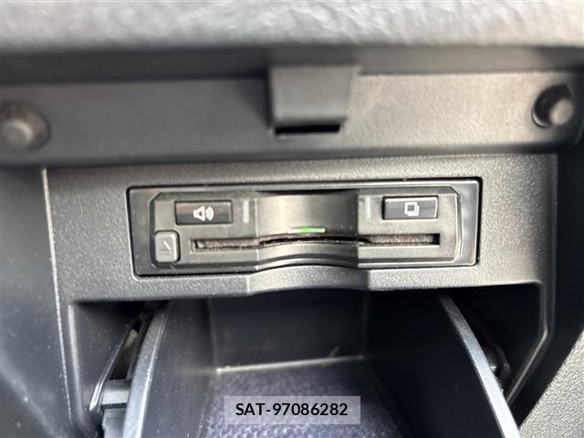 Toyota VELLFIRE 2018 8905130-21