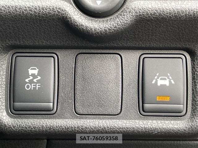 Nissan NOTE 2016 8912410-21