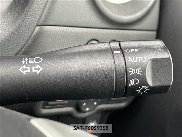 Nissan NOTE 2016 8912410-4