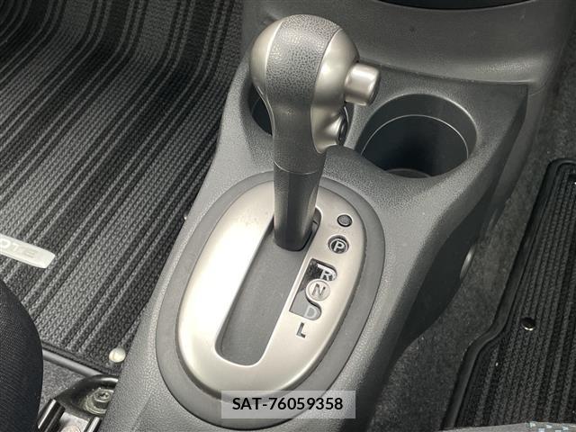 Nissan NOTE 2016 8912410-6