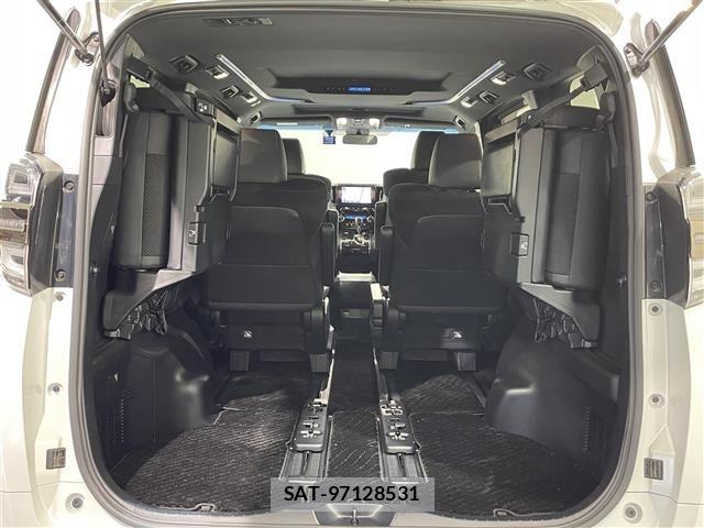 Toyota VELLFIRE 2021 8905131-12
