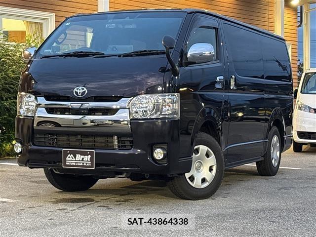 Toyota HIACE VAN 2020 8910525-0