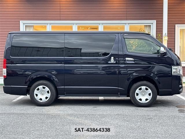 Toyota HIACE VAN 2020 8910525-21