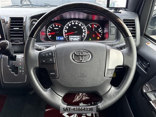 Toyota HIACE VAN 2020 8910525-5