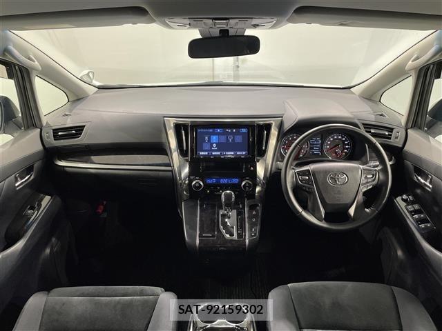 Toyota VELLFIRE 2018 8905132-15