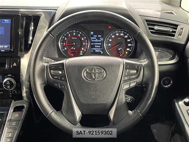 Toyota VELLFIRE 2018 8905132-23