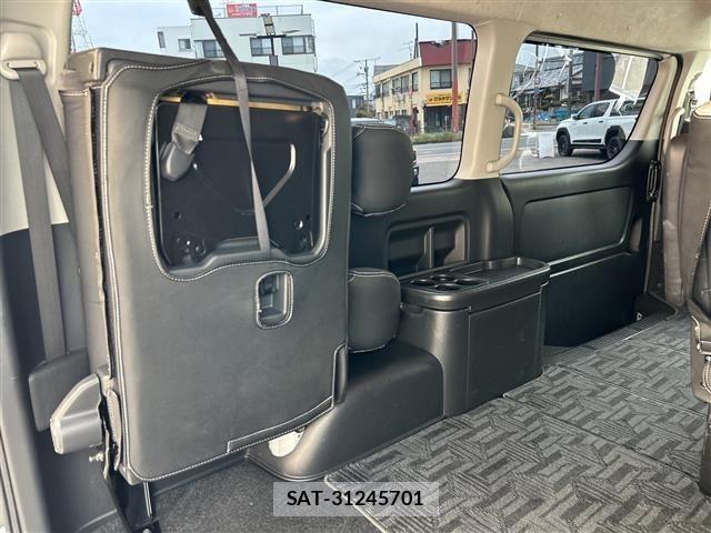 Toyota HIACE WAGON 2023 8915523-10