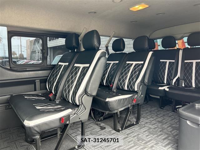 Toyota HIACE WAGON 2023 8915523-21