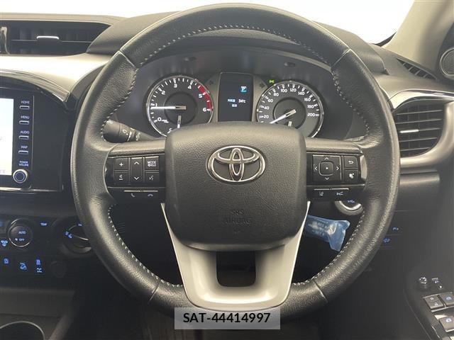 Toyota HILUX 2024 8682885-11