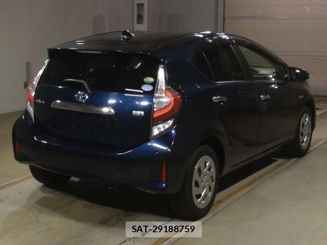Toyota AQUA 2019 8682921-1
