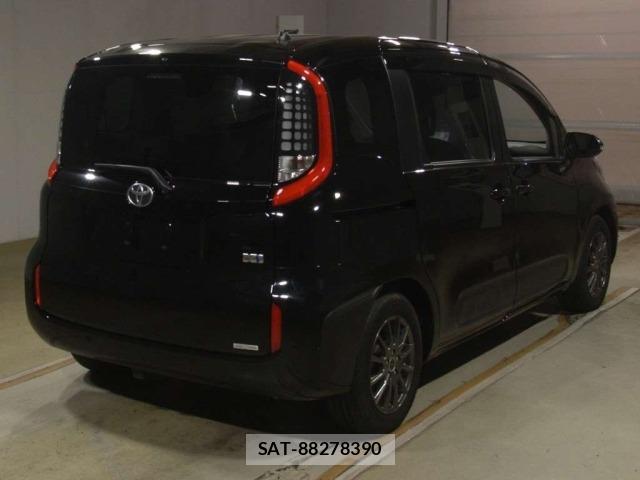 Toyota SIENTA 2023 8672380-1