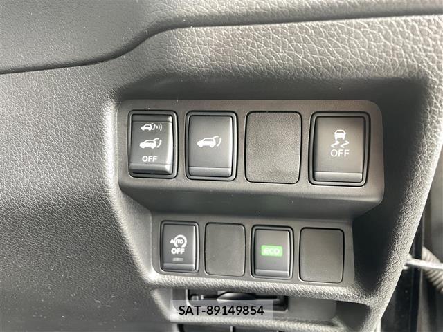 Nissan X-TRAIL 2016 8929343-5