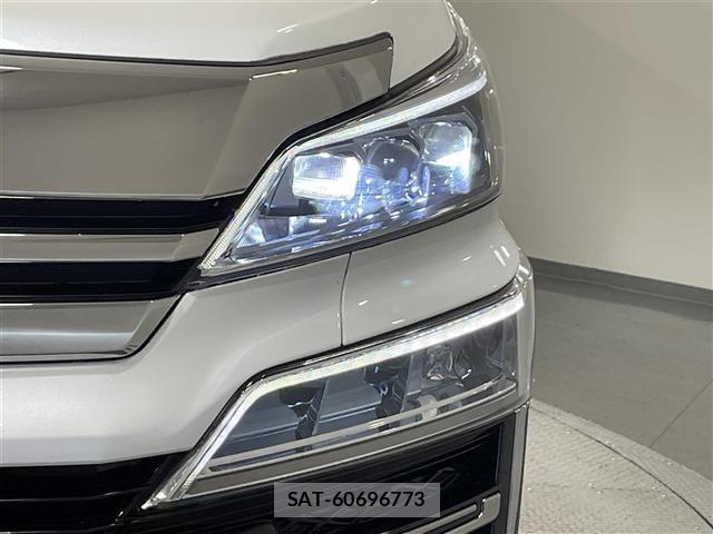 Toyota VELLFIRE 2018 8905145-13