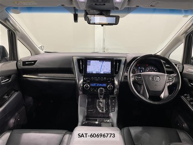 Toyota VELLFIRE 2018 8905145-15