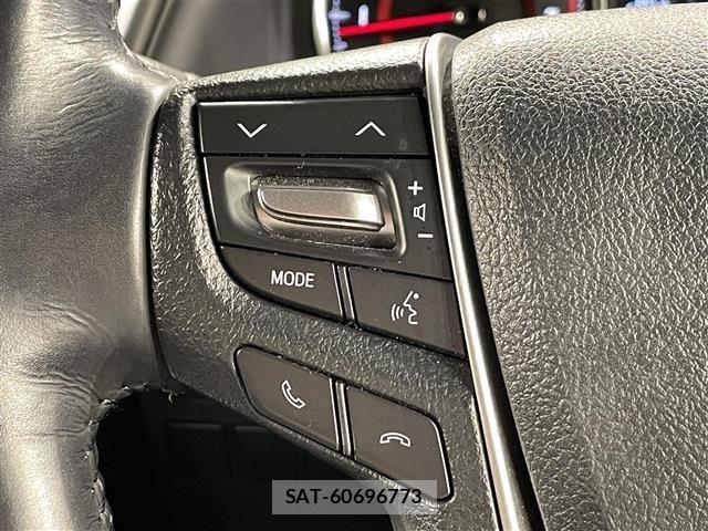 Toyota VELLFIRE 2018 8905145-2