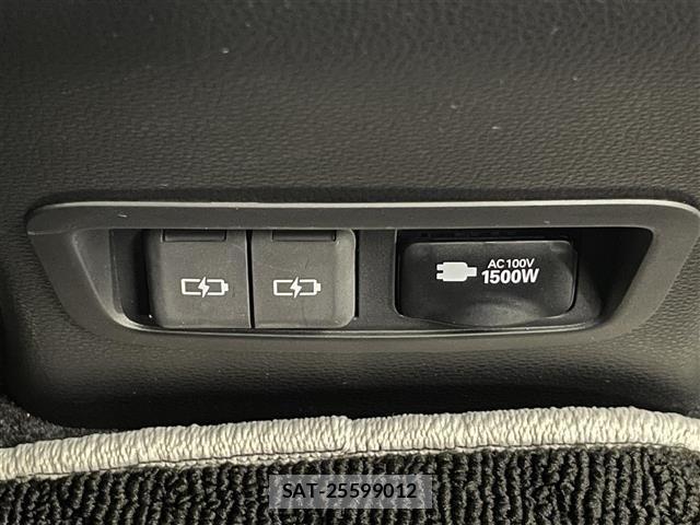Toyota COROLLA TOURING 2023 8909785-10