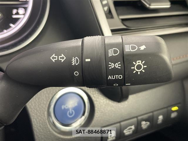 Toyota CAMRY 2018 8885394-5
