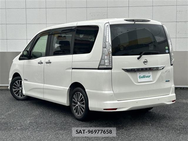 Nissan SERENA 2015 8926666-13