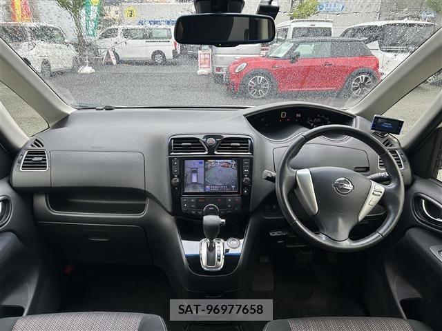 Nissan SERENA 2015 8926666-14