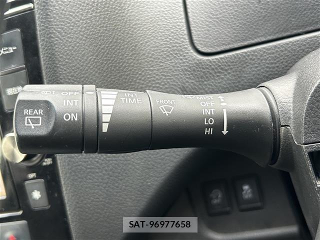 Nissan SERENA 2015 8926666-3