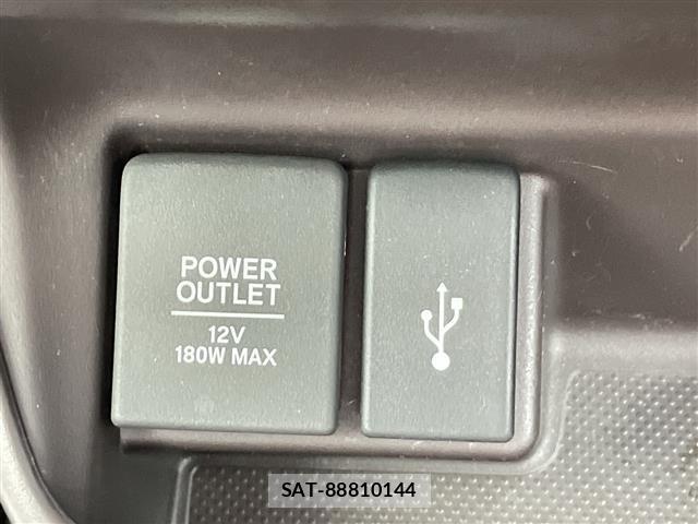 Honda FREED 2022 8684550-11