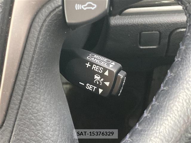 Toyota CROWN 2013 8937610-18