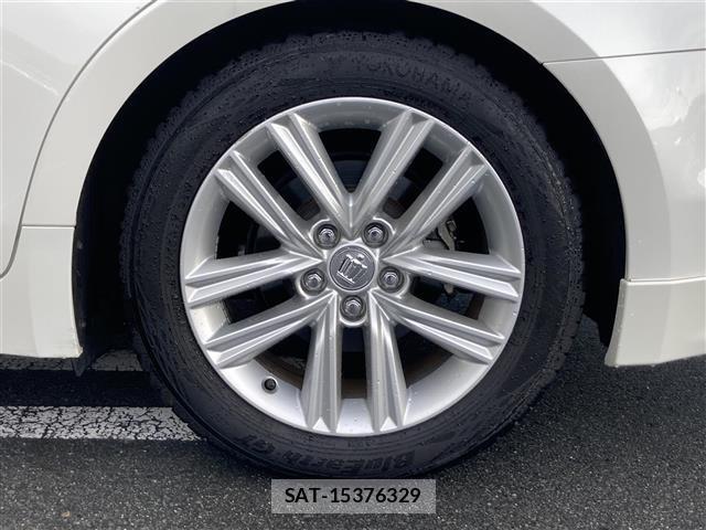 Toyota CROWN 2013 8937610-42