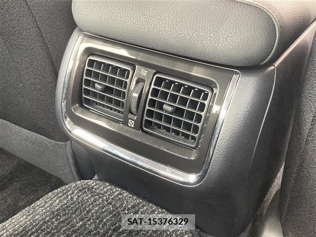Toyota CROWN 2013 8937610-7