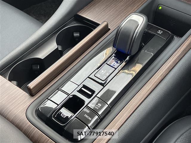 Toyota CROWN 2024 8937611-11