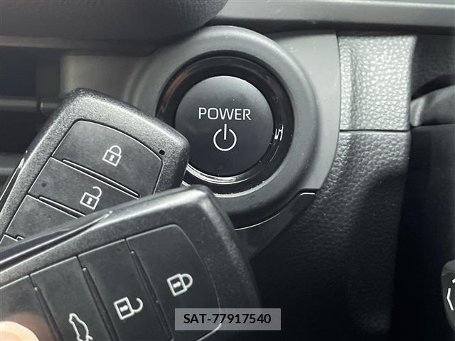 Toyota CROWN 2024 8937611-2