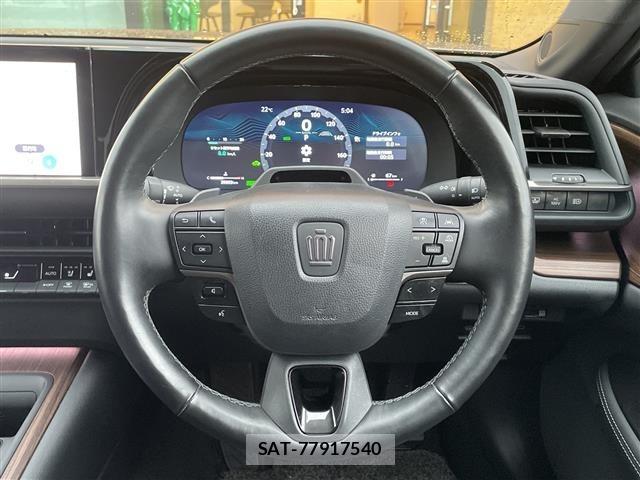 Toyota CROWN 2024 8937611-5