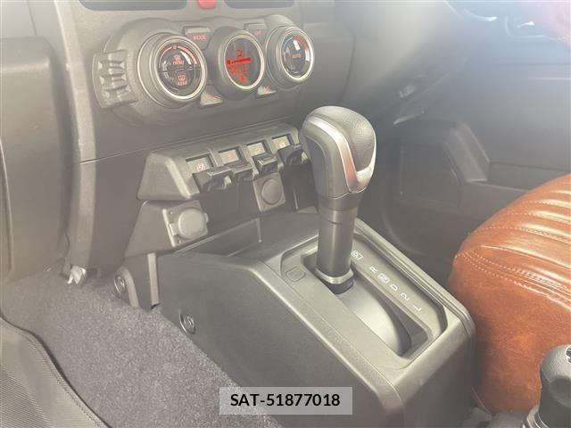 Suzuki JIMNY 2024 8932778-21