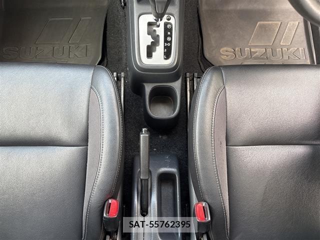 Suzuki JIMNY 2011 8748688-3
