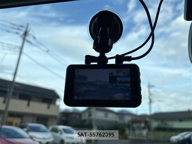 Suzuki JIMNY 2011 8748688-9