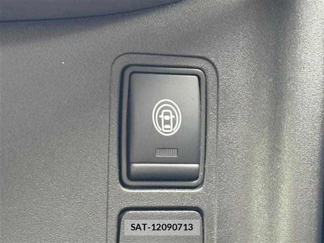 Nissan SERENA 2019 8926730-10