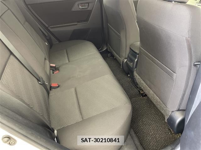 Toyota AURIS 2013 8683041-13