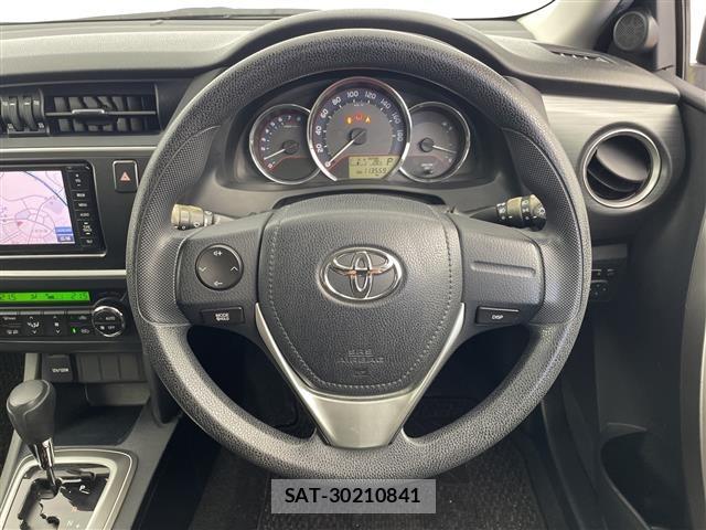 Toyota AURIS 2013 8683041-22
