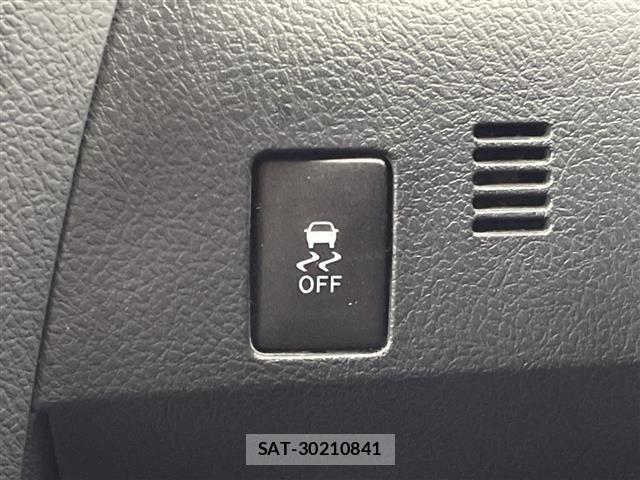 Toyota AURIS 2013 8683041-3