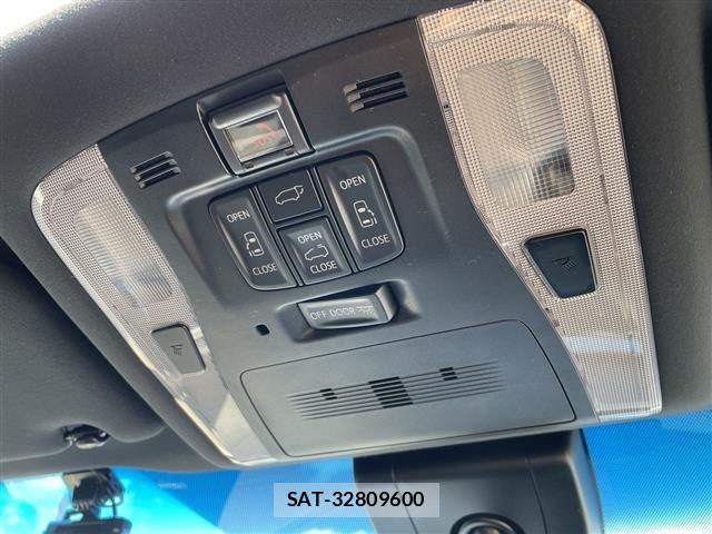 Toyota ALPHARD 2022 8716192-1
