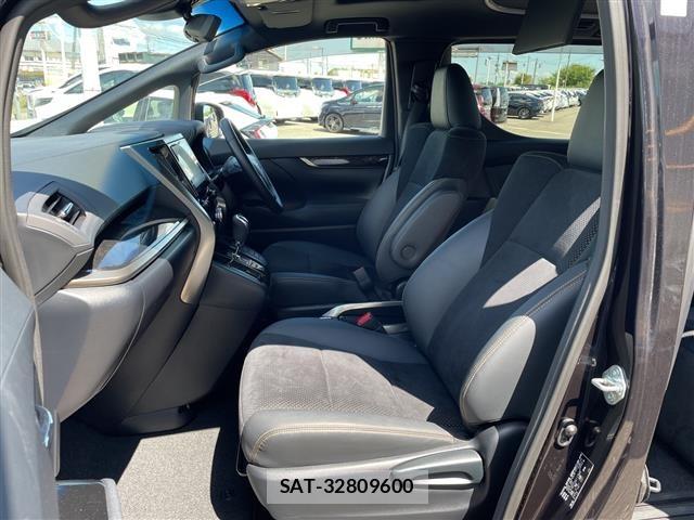 Toyota ALPHARD 2022 8716192-9