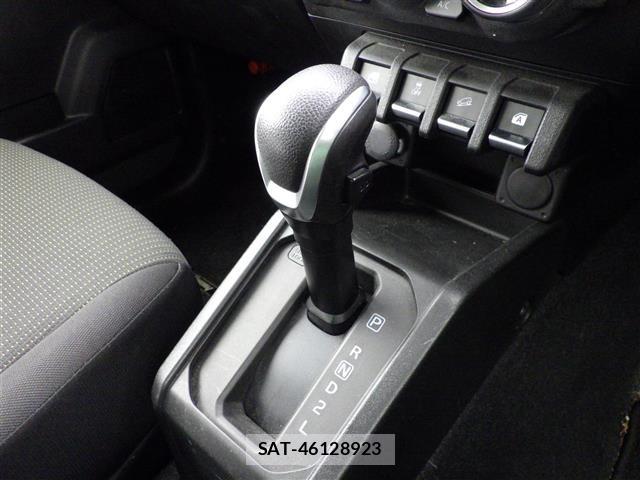 Suzuki JIMNY 2020 8748692-3
