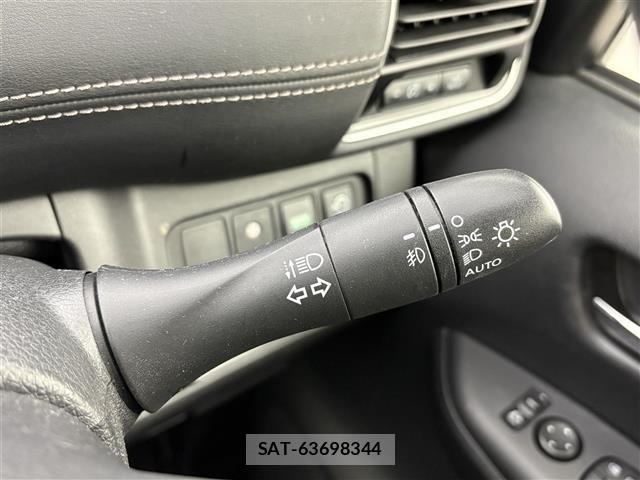 Nissan SERENA 2018 8926746-9
