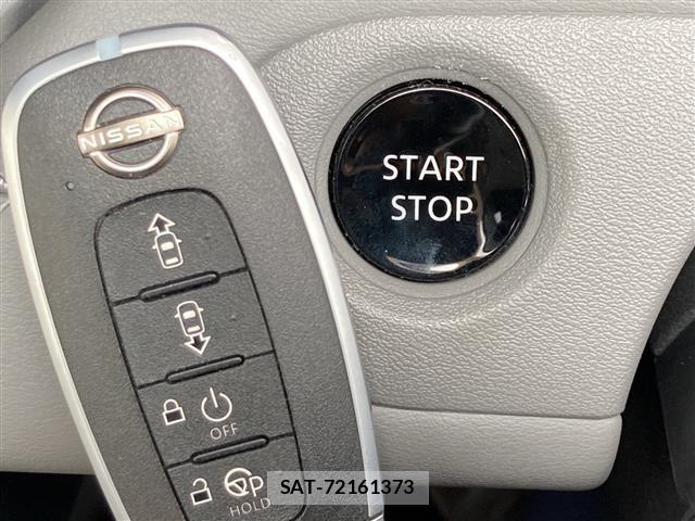 Nissan SERENA 2023 8926753-9